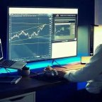 Extreme Traders